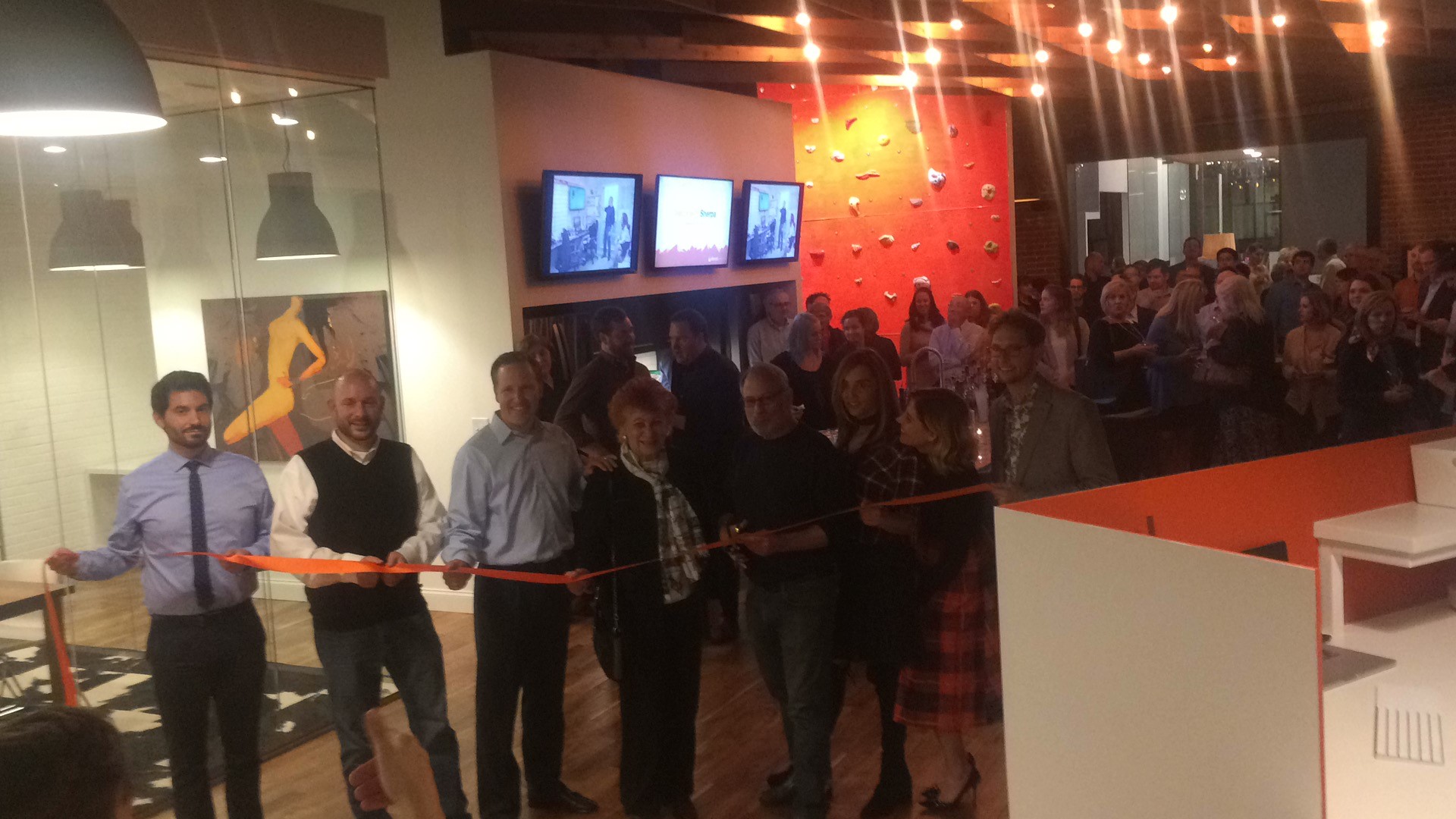 sherpa-ribbon-cutting